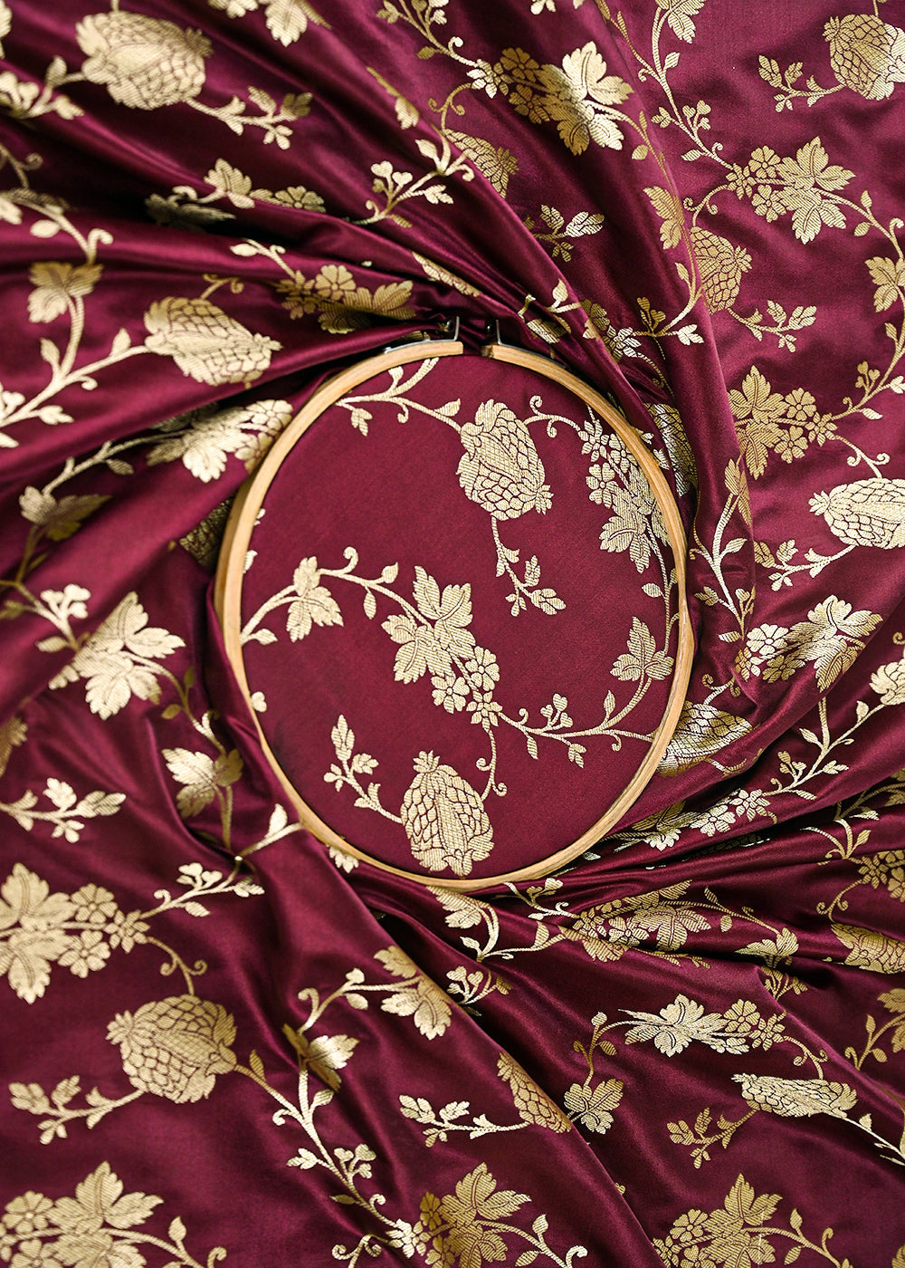 Wine-Banarasi-Brocade-Fabric-With-All-Over-Zari-Handloom-22230-close-view