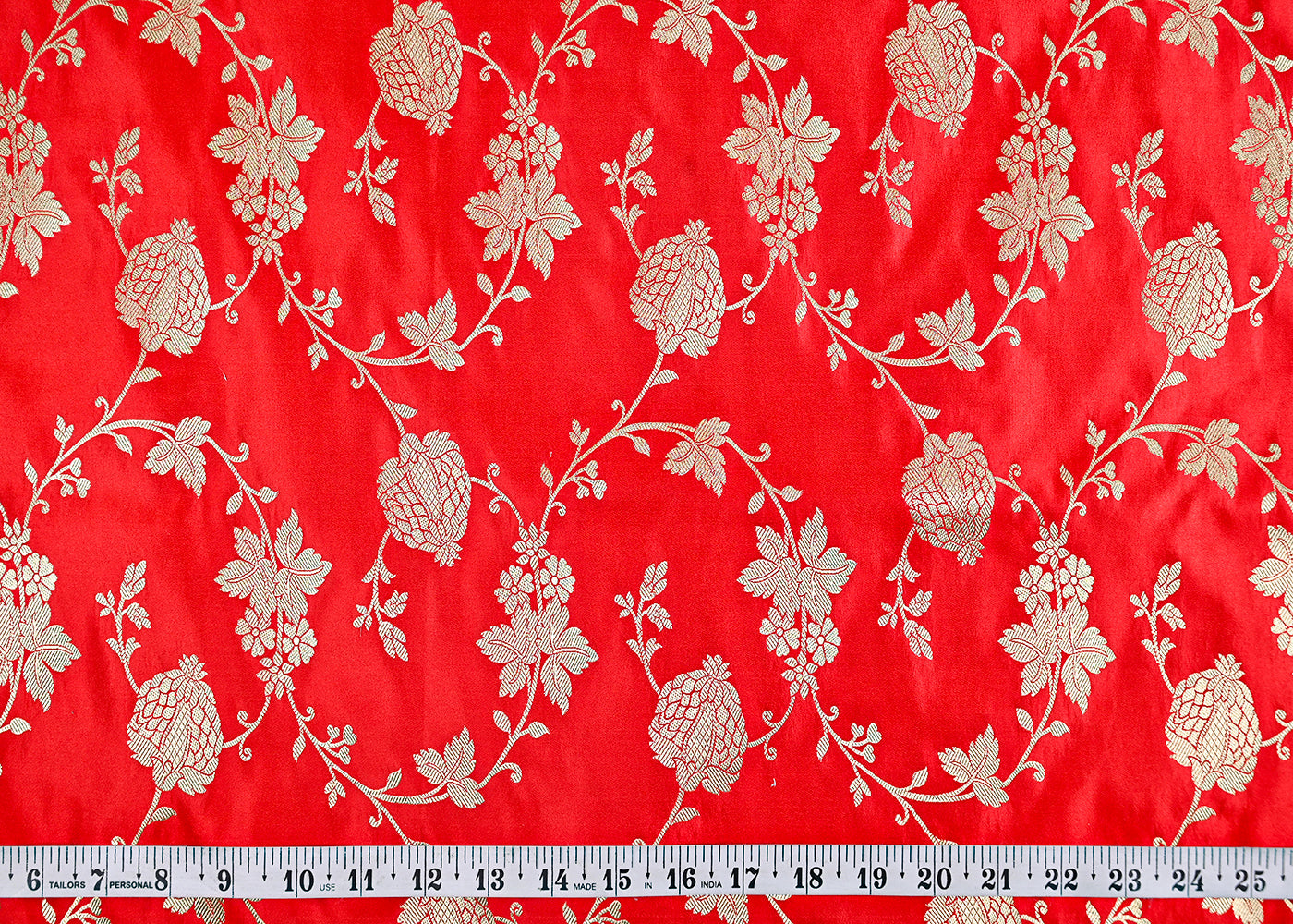 Red-Banarasi-Brocade-Fabric-With-All-Over-Zari-Handloom-22232-measurement-view