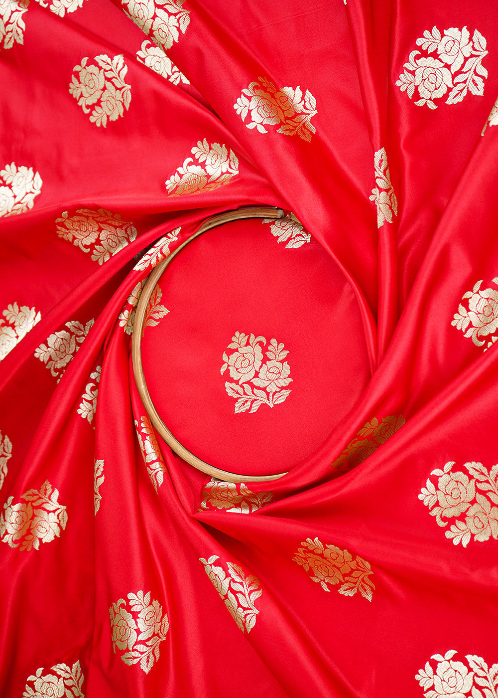 Red-Banarasi-Brocade-Fabric-With-Allover-Golden-Zari-Handloom-22250-close-view