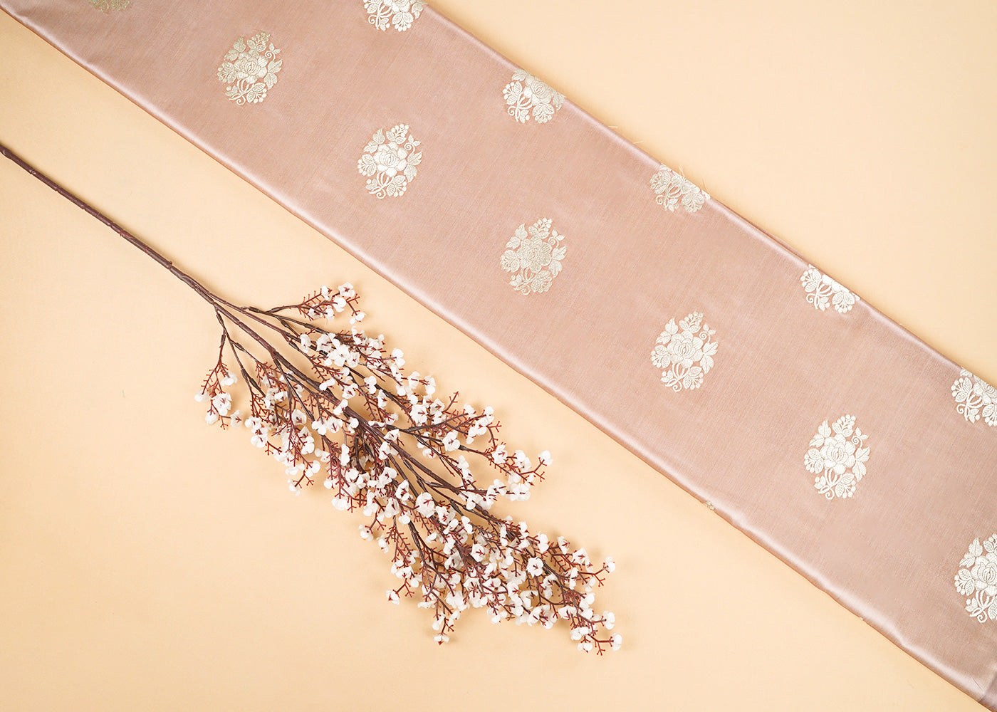 Mauve-Banarasi-Brocade-Fabric-With-Allover-Golden-Zari-Handloom-22251