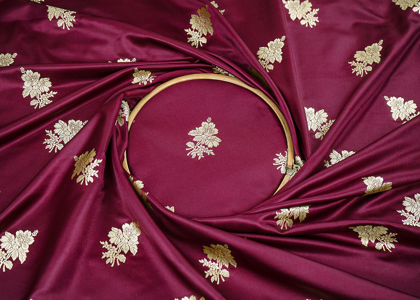 Wine-Banarasi-Brocade-Fabric-With-Allover-Zari-Handloom-22256-close-view