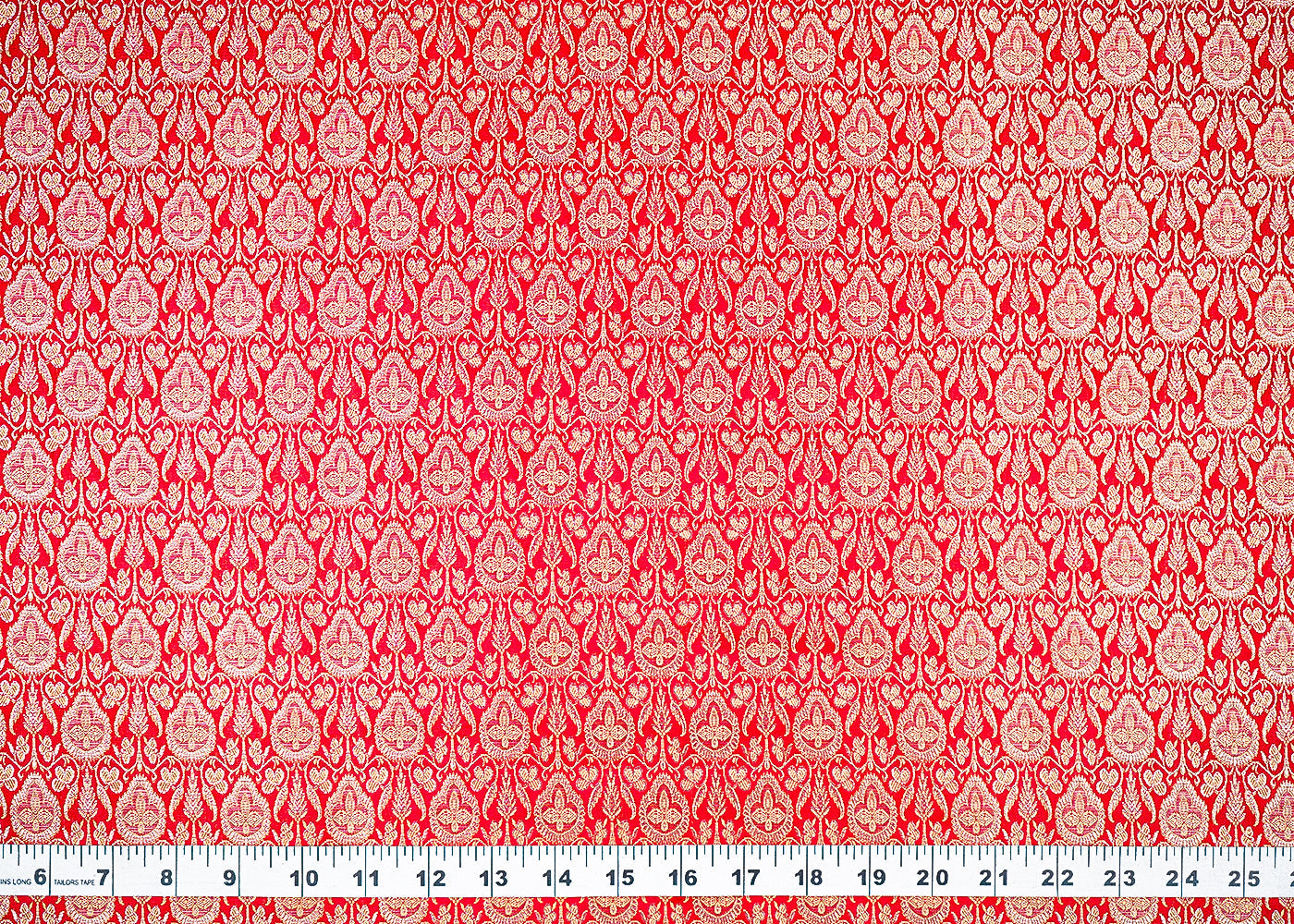 Red-Banarasi-Brocade-Fabric-With-Allover-Golden-Zari-Handloom-22298-measurement-view