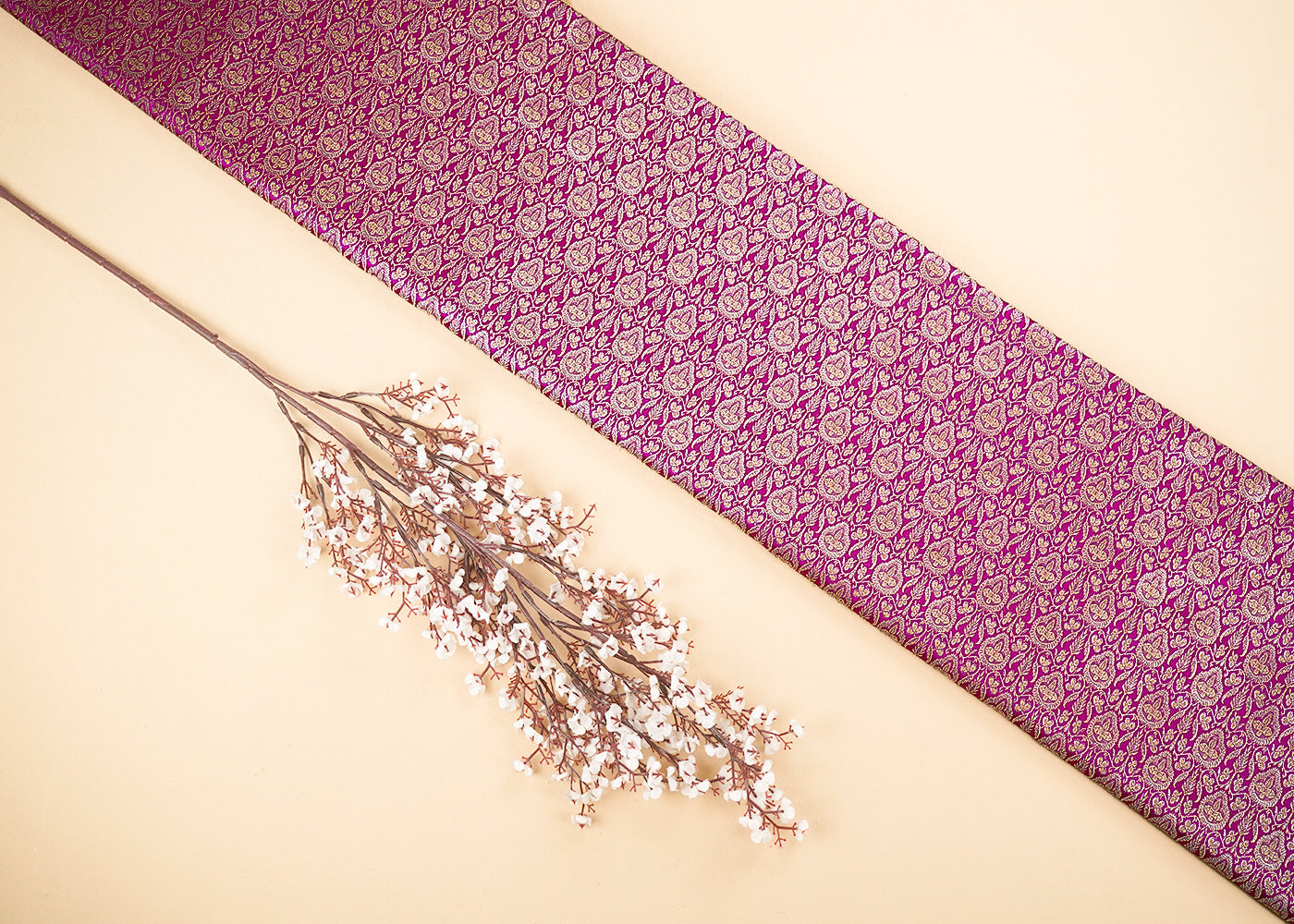 Magenta-Banarasi-Brocade-Fabric-With-Allover-Golden-Zari-Handloom-22301