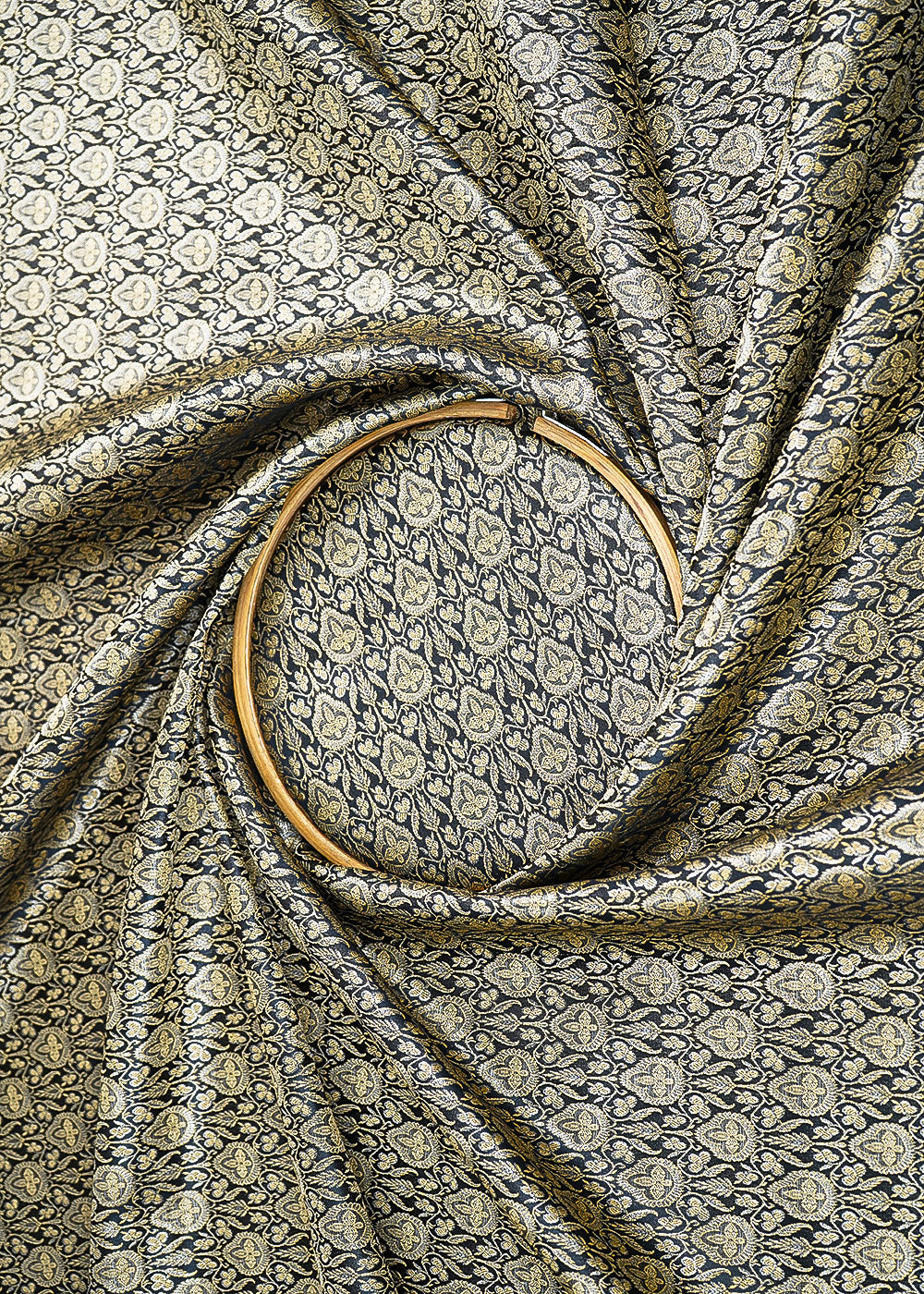 Black-Banarasi-Brocade-Fabric-With-Allover-Golden-Zari-Handloom-22302-close-view