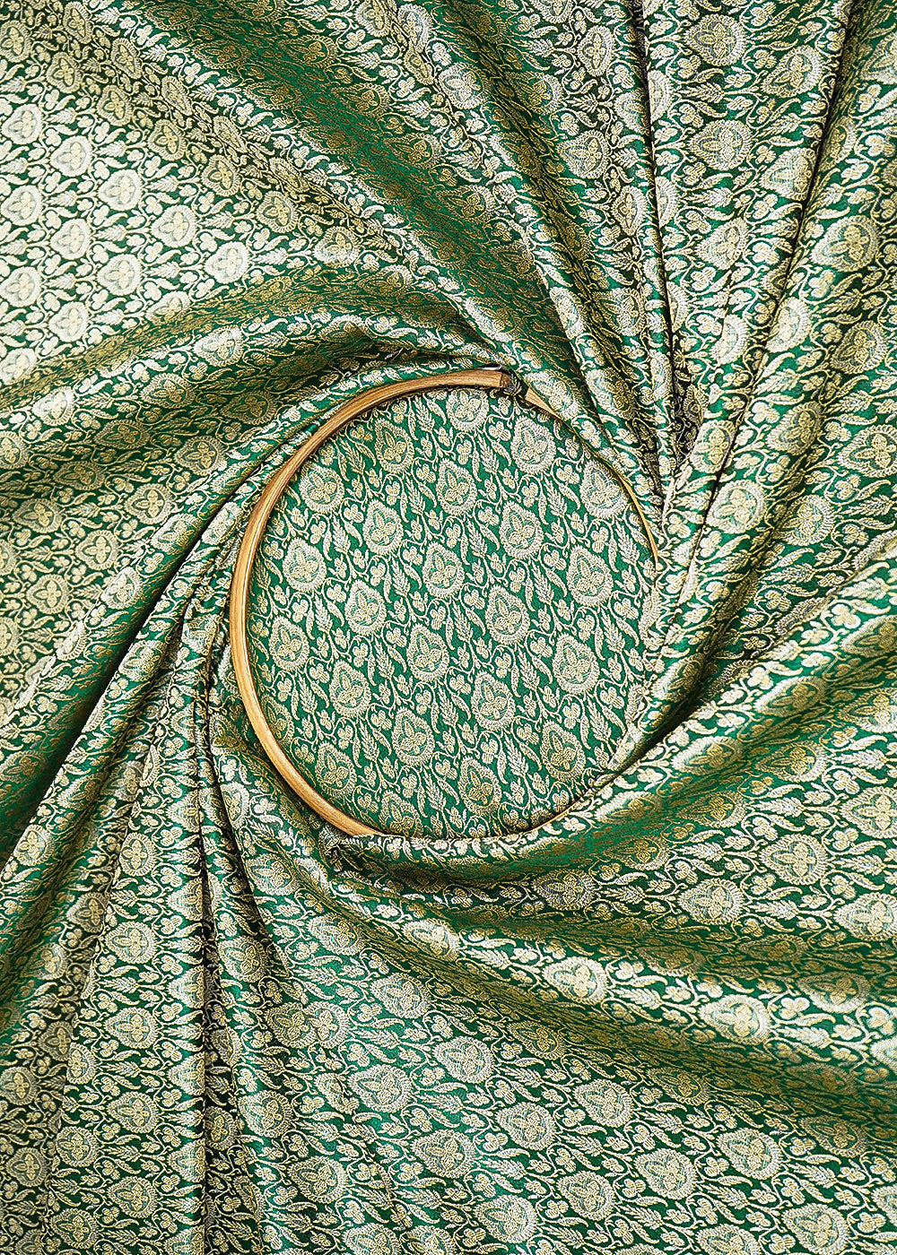 Green-Banarasi-Brocade-Fabric-With-Allover-Golden-Zari-Handloom-22303-close-view