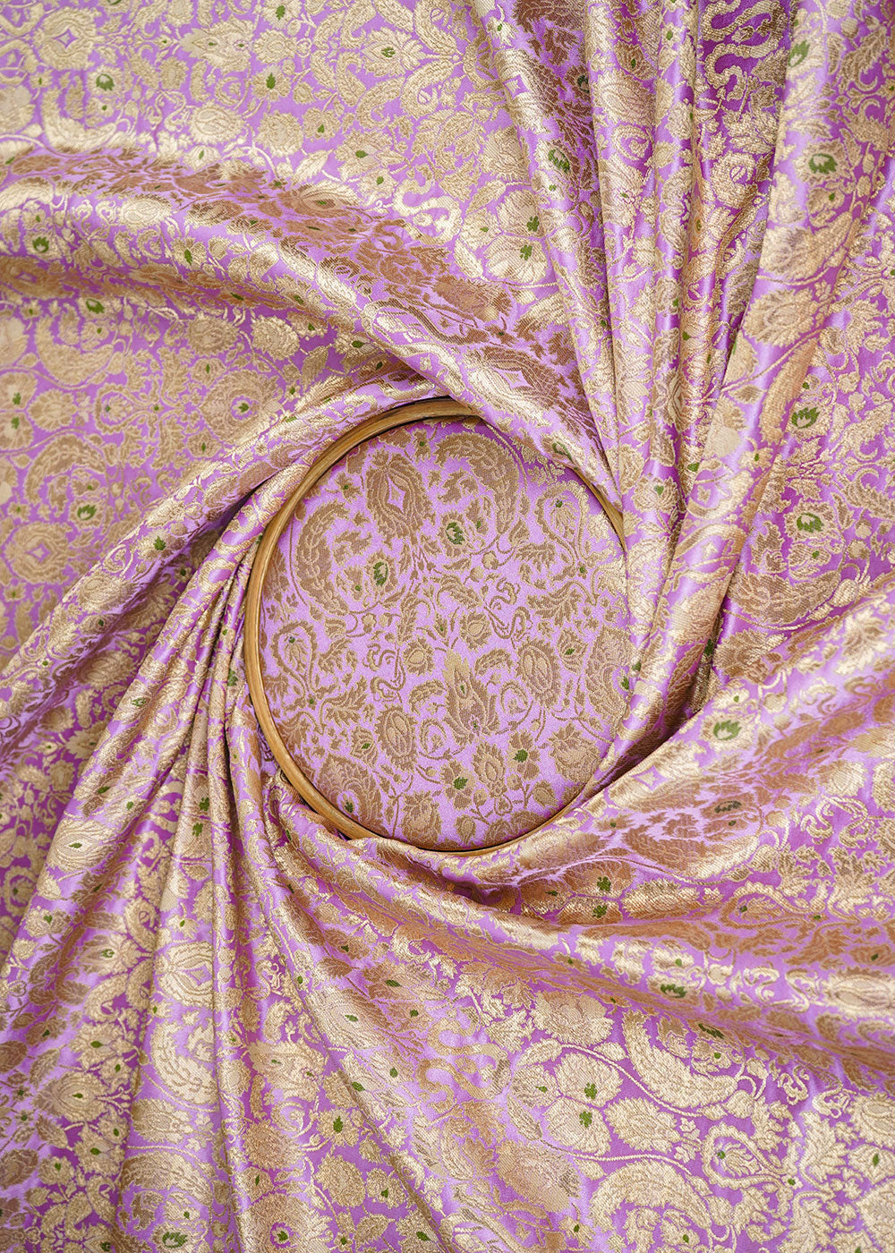 Light-Purple-Banarasi-Brocade-Fabric-With-Allover-Thread-And-Zari-Handloom-22314-close-view