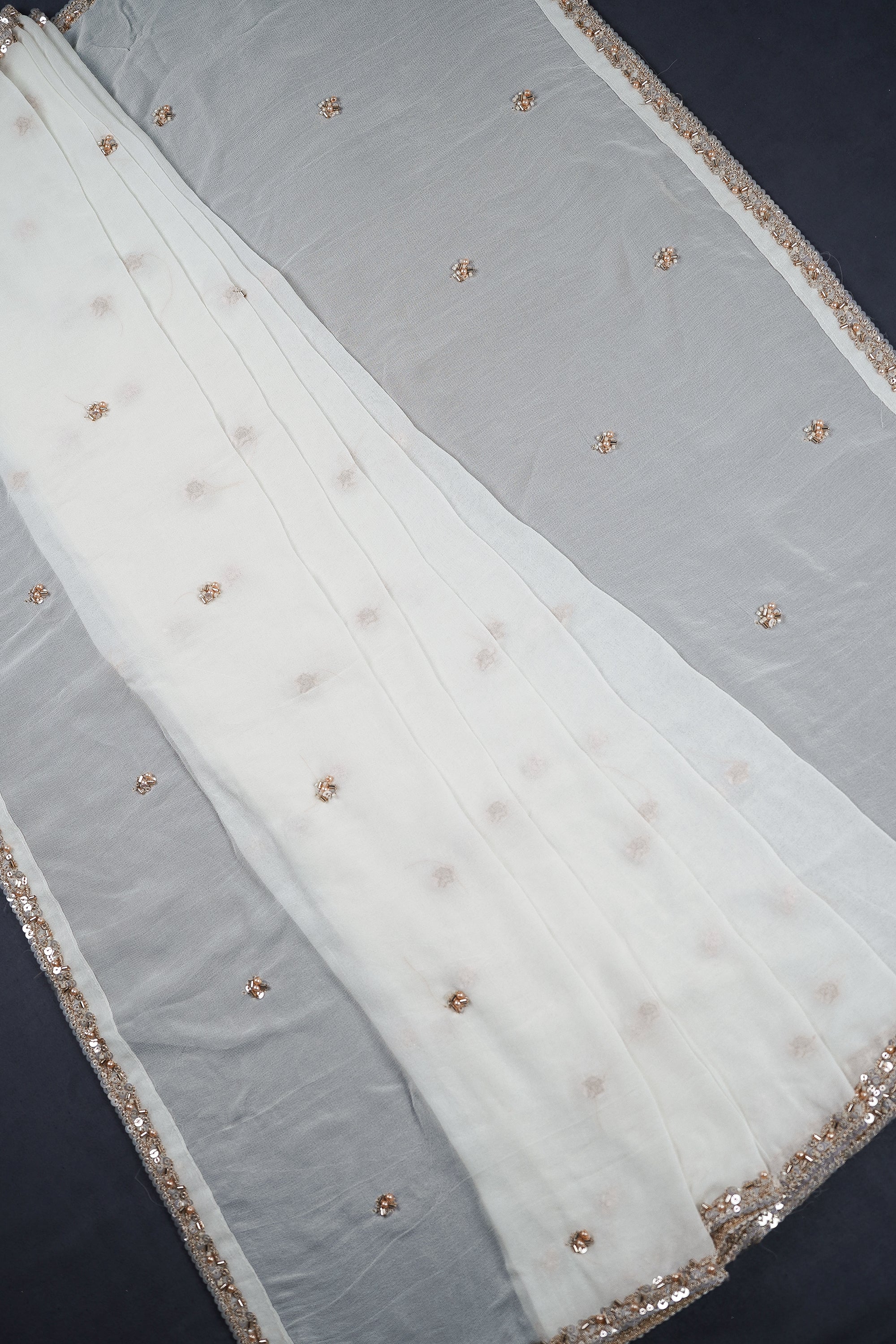 white-georgette-dupatta-with-all-over-bead-sequins-katdana-and-zari-work-22372-pleats-view