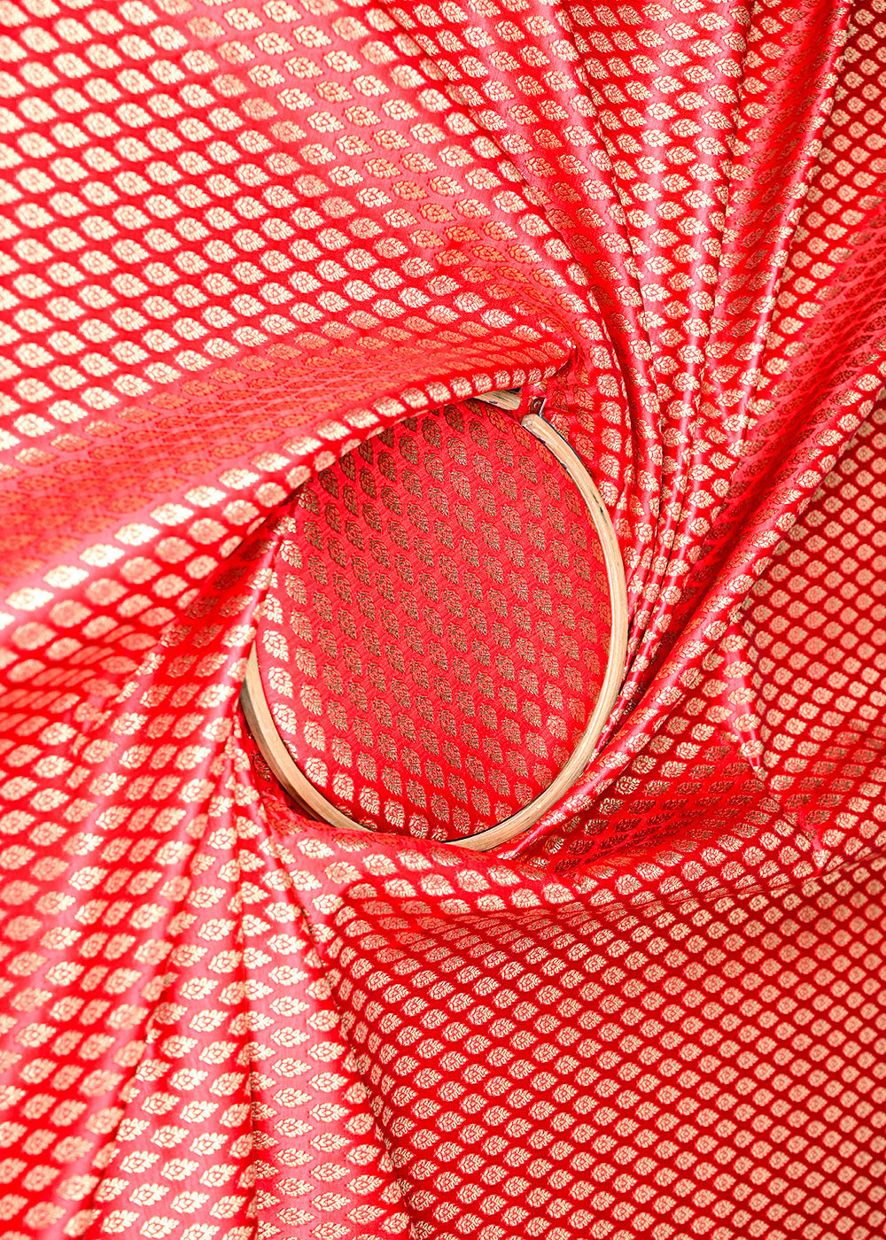 Red-Banarasi-Brocade-Fabric-With-Allover-Golden-Zari-Handloom-22429-close-view