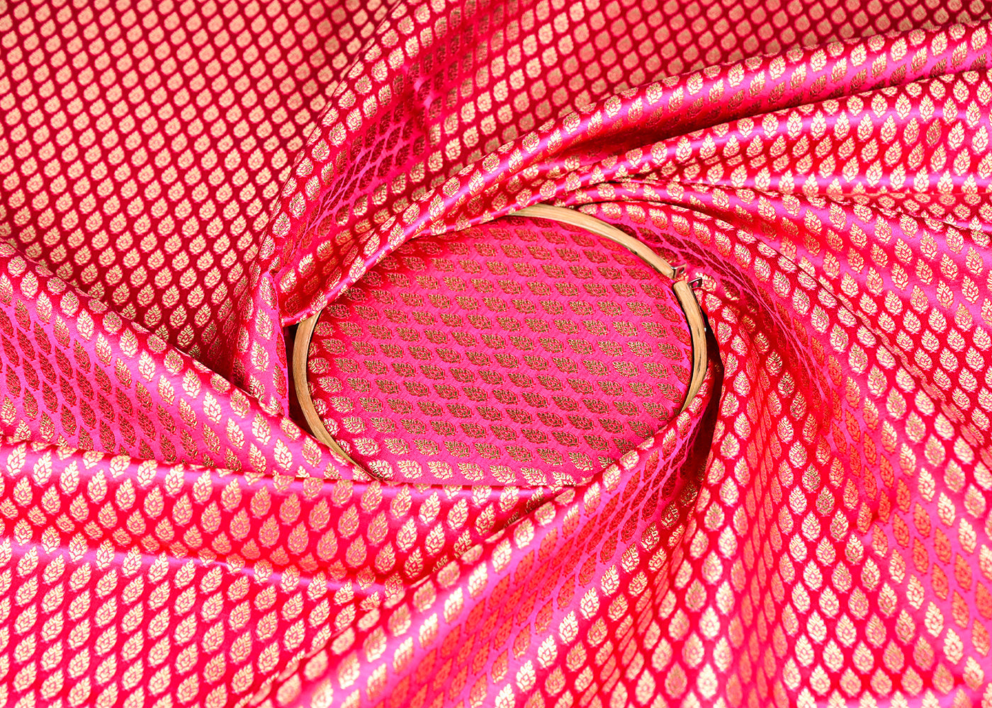 Rani-Pink-Banarasi-Brocade-Fabric-With-Allover-Golden-Zari-Handloom-22431-close-view