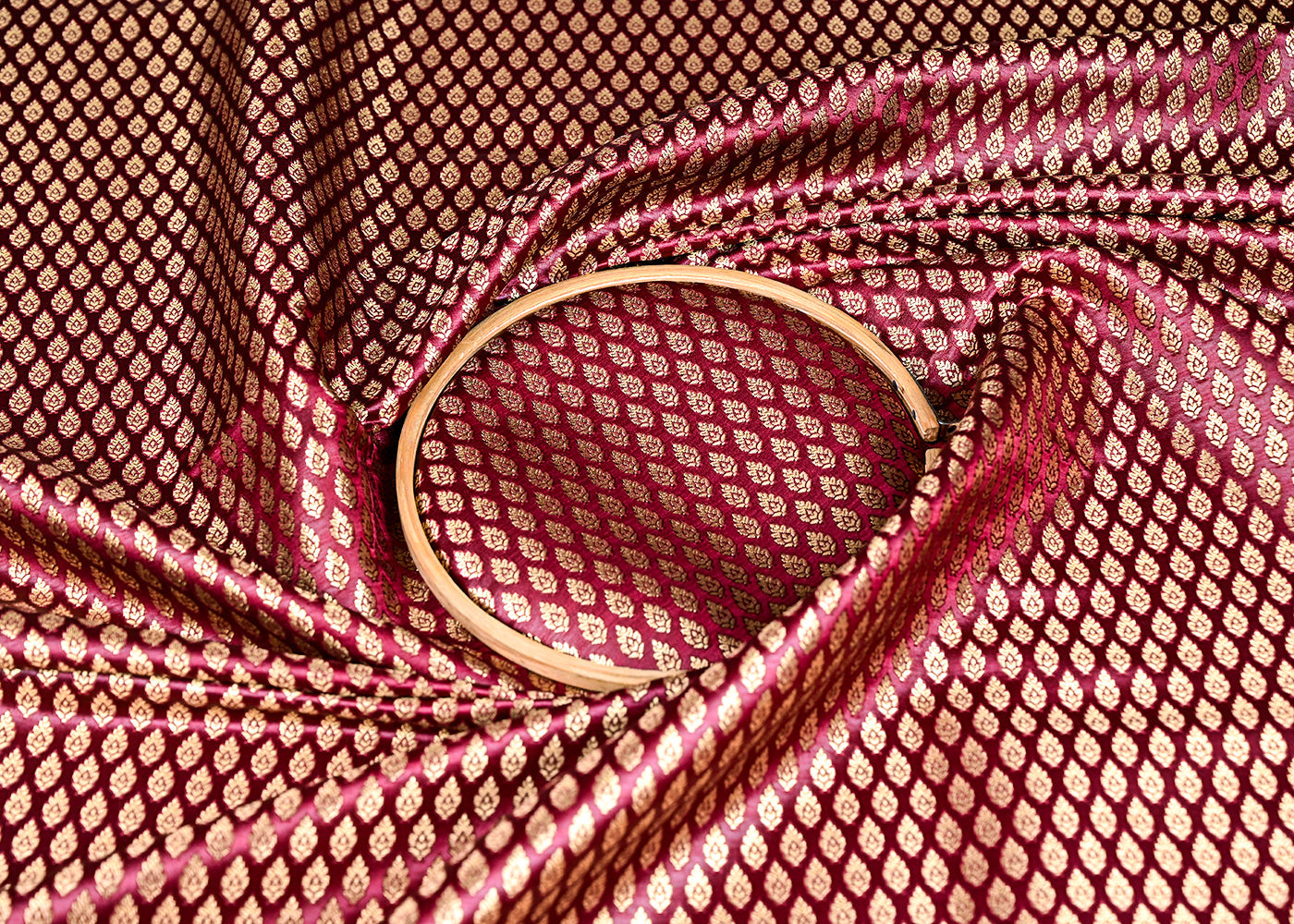 Maroon-Banarasi-Brocade-Fabric-With-Allover-Golden-Zari-Handloom-22432-close-view