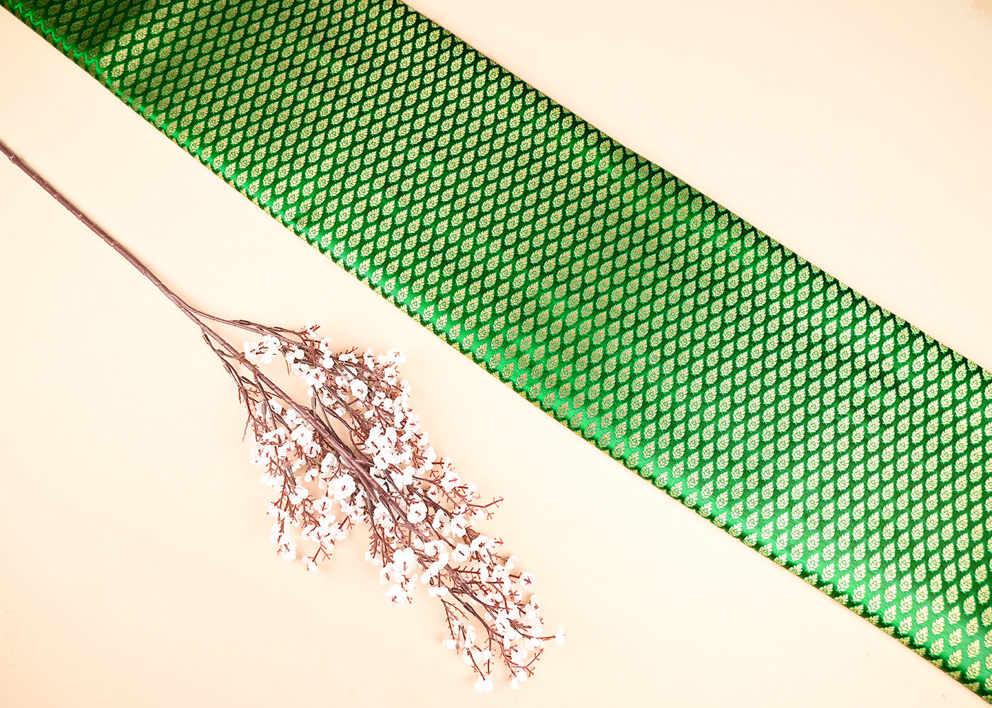 Green-Banarasi-Brocade-Fabric-With-Allover-Golden-Zari-Handloom-22435