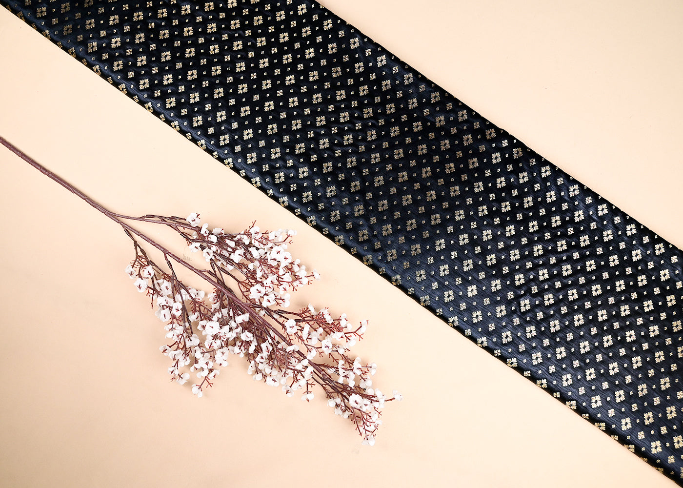 Black-Banarasi-Brocade-Fabric-With-Allover-Golden-Zari-Handloom-22437