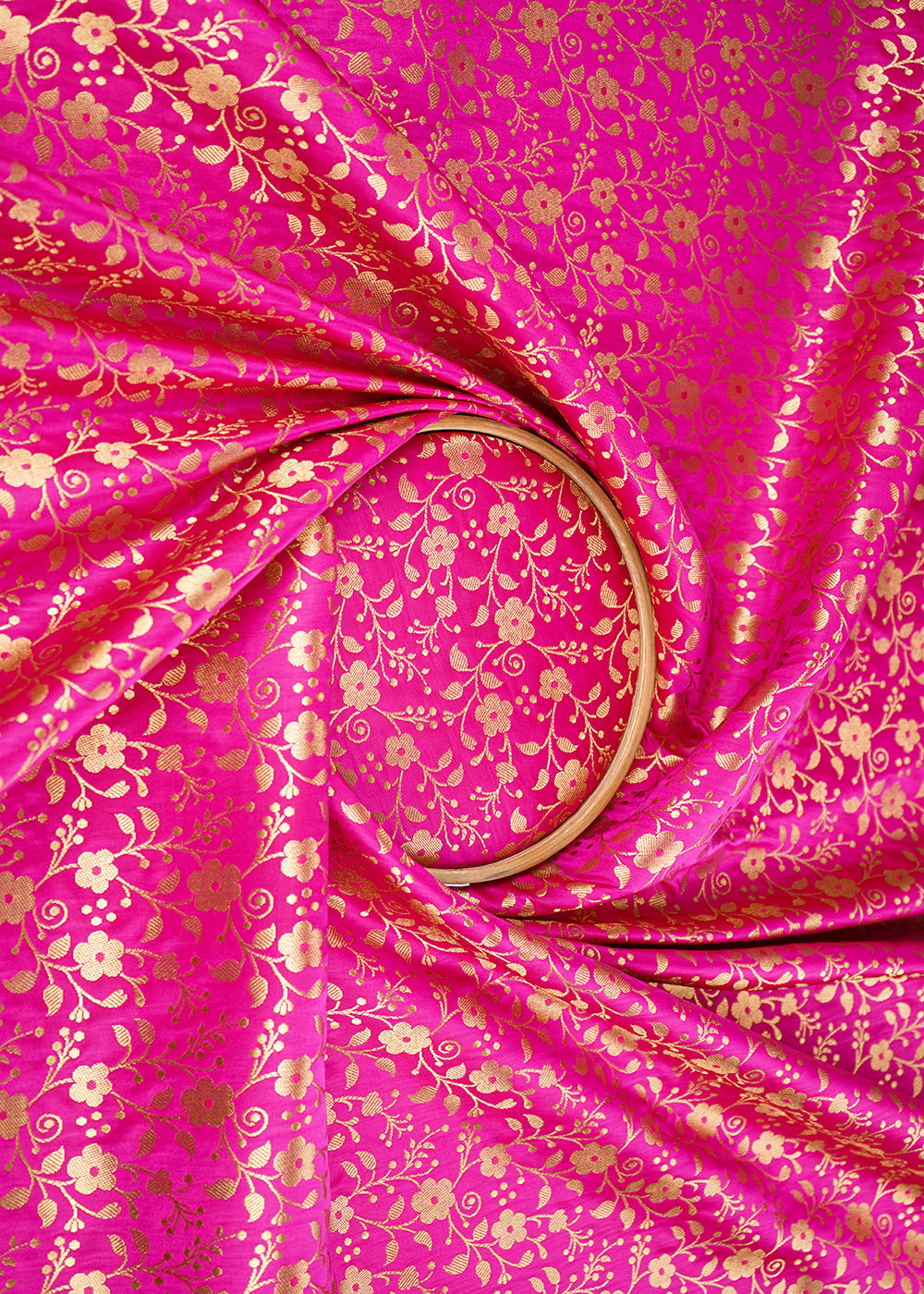 Pink-Banarasi-Brocade-Fabric-With-All-Over-Golden-Zari-Handloom-22570-close-view