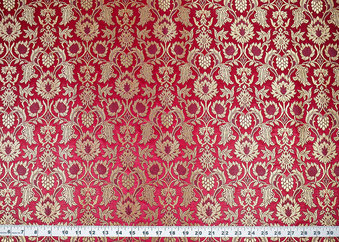 Maroon-Banarasi-Brocade-Fabric-With-All-Over-Zari-Handloom-22577-measurement-view