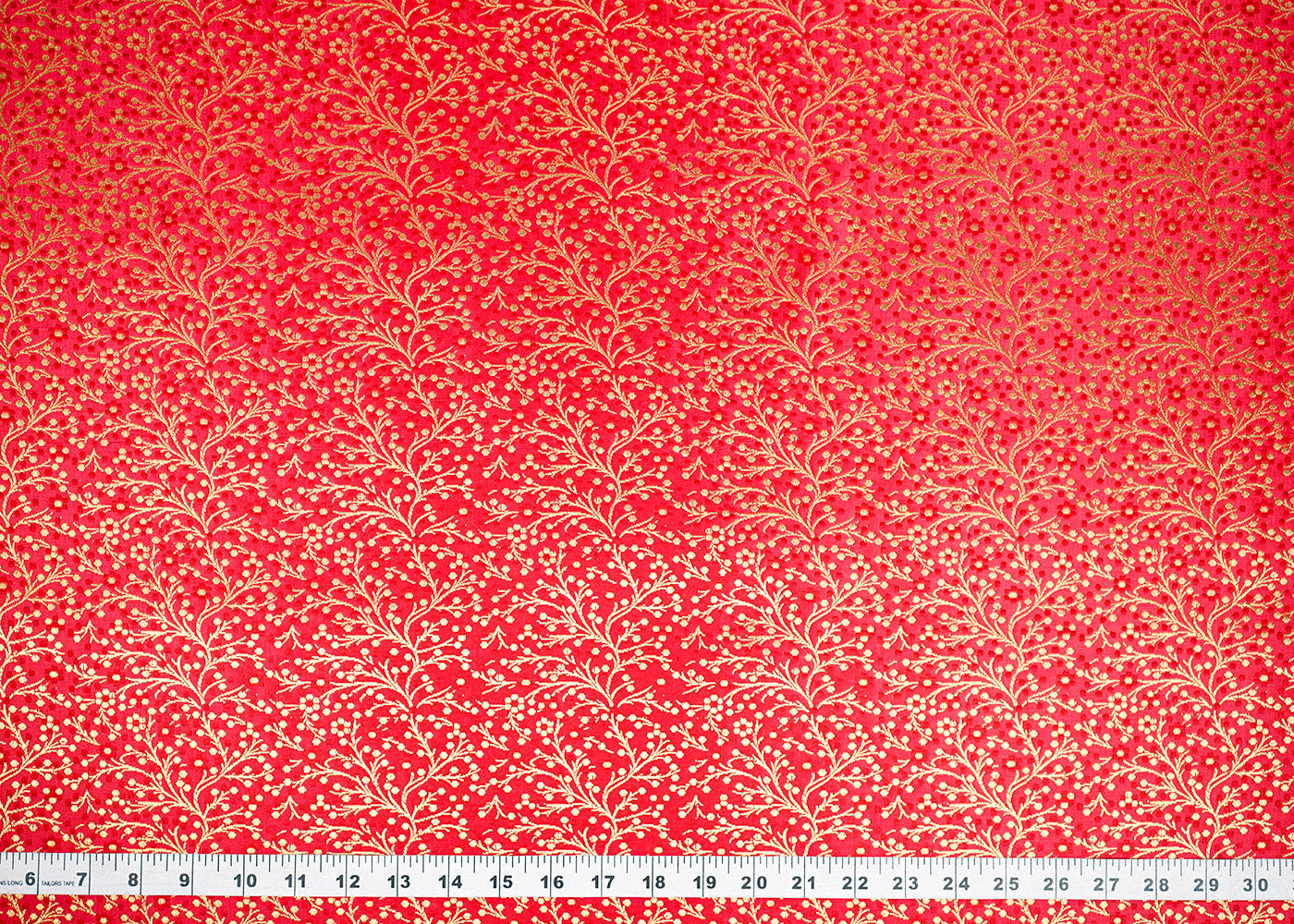 Red-Banarasi-Brocade-Fabric-With-All-Over-Zari-Handloom-22582-measurement-view