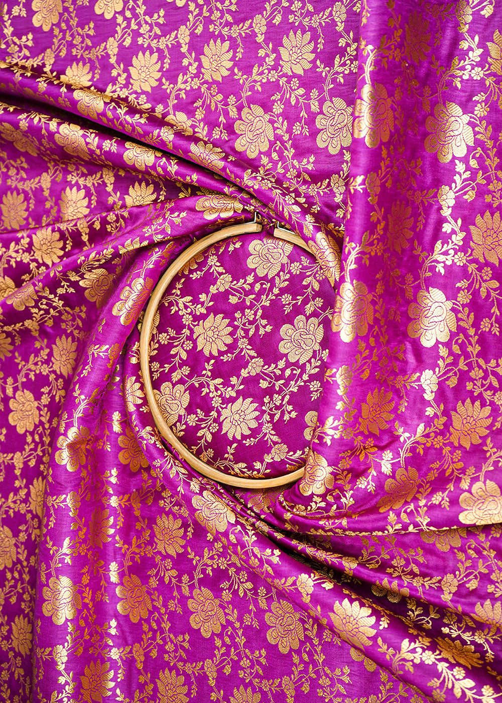 Purple-Banarasi-Brocade-Fabric-With-All-Over-Zari-Handloom-22583-close-view