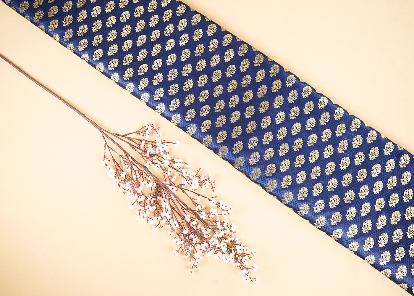 Navy-BlueBanarasi-Brocade-Fabric-With-All-Over-Zari-Handloom-22588