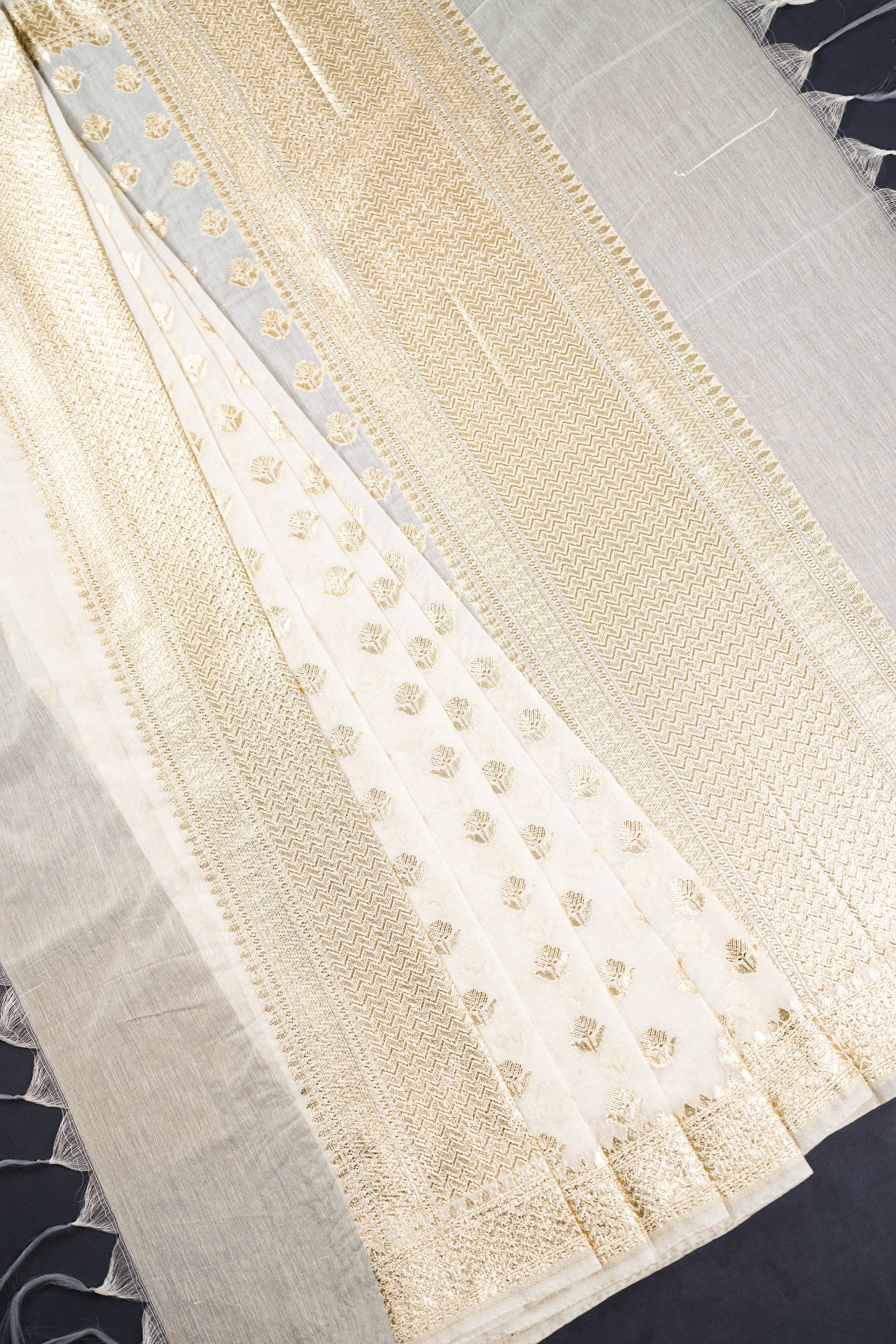 White Dyeable Chanderi Dupatta With All Over Zari Handloom 22682