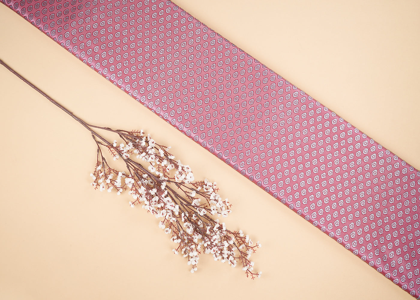 Onion Pink Banarasi Brocade Fabric With All Over Zari Handloom 22811