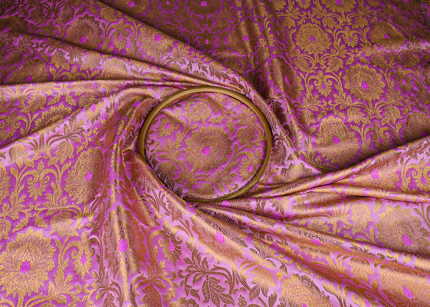 Baby-Pink-Banarasi-Brocade-Fabric-With-All-Over-Golden-Zari-Handloom-22819-close-view