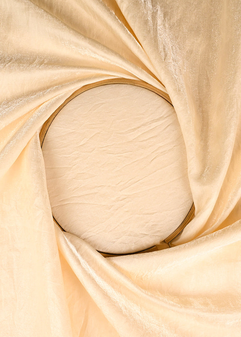 Cream Colored Diamond Silk Fabric 22989(108)