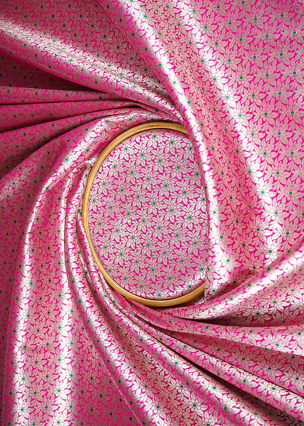 Pink-Banarasi-Brocade-Fabric-With-All-Over-Golden-Zari-Handloom-23007-close-view