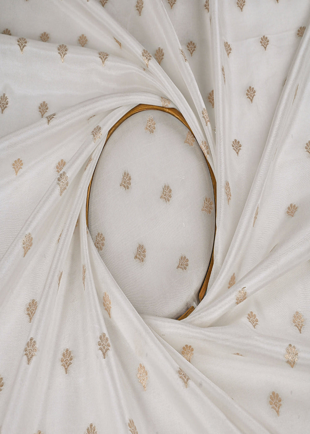 White-Dyeable-Silk-Fabric-With-All-Over-Zari-Handloom-23016-close-view