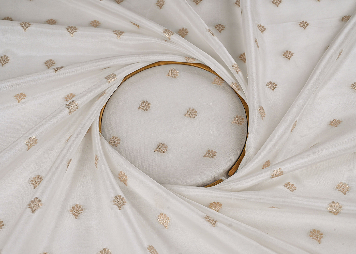 White-Dyeable-Silk-Fabric-With-All-Over-Zari-Handloom-23016-close-view