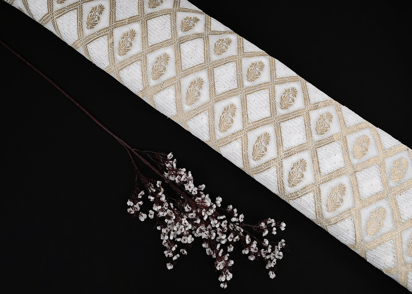 White-Dyeable-Georgette-Fabric-With-All-Over-Zari-Handloom-23028