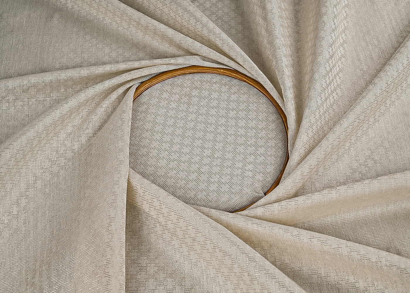 White-Dyeable-Organza-Fabric-With-All-Over-Zari-Handloom-23082-close-view