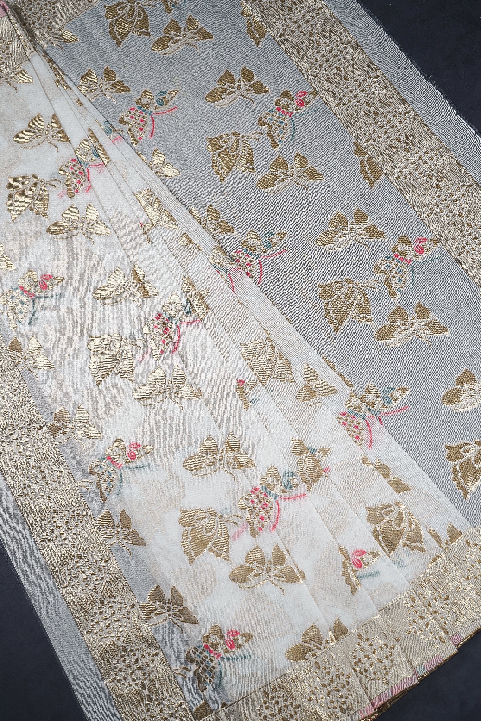 white-chanderi-dupatta-with-all-over-thread-and-zari-handloom-23107-pleats-view