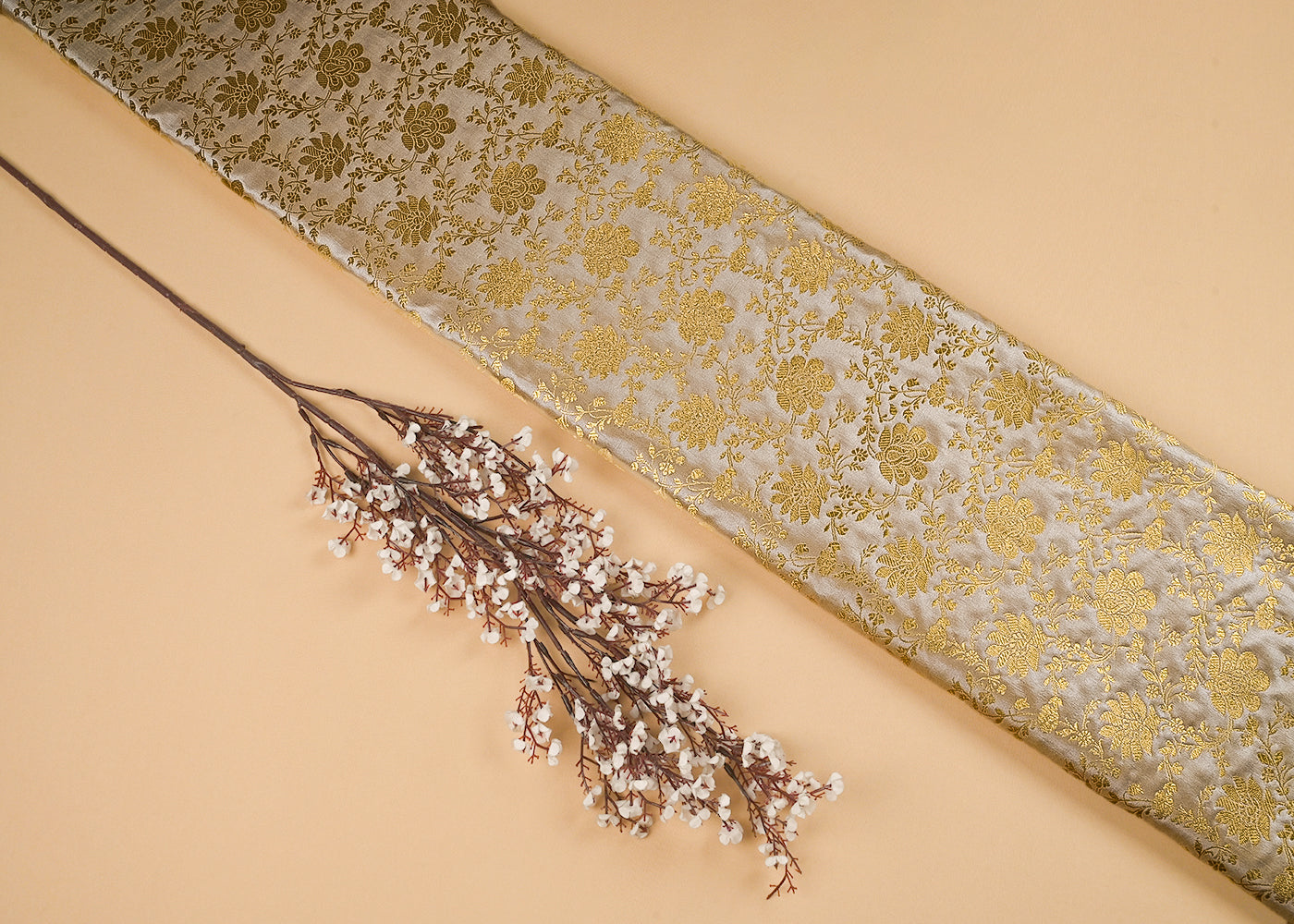 gold-banarasi-brocade-fabric-with-all-over-golden-zari-handloom-23184