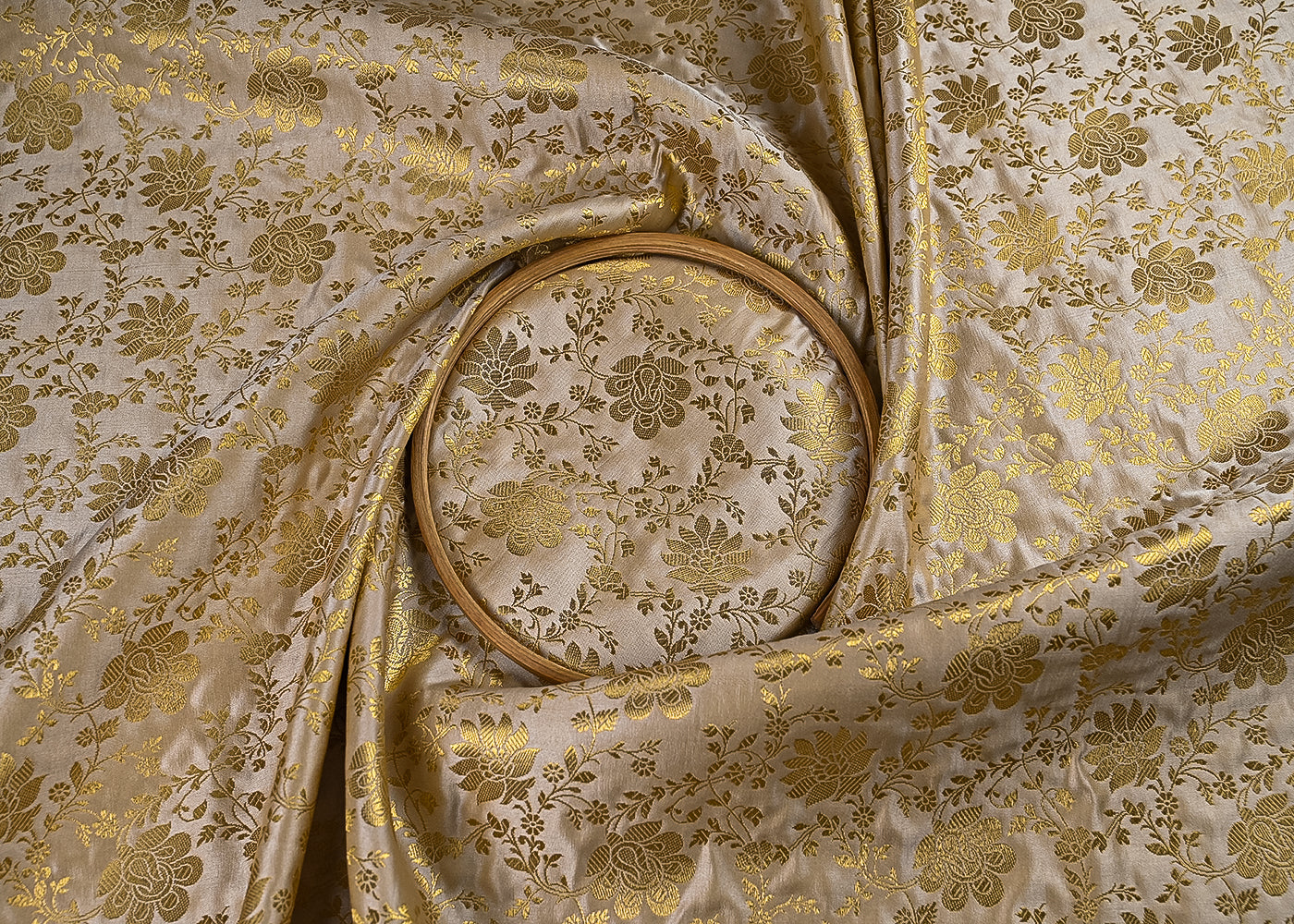 gold-banarasi-brocade-fabric-with-all-over-golden-zari-handloom-23184-close-view