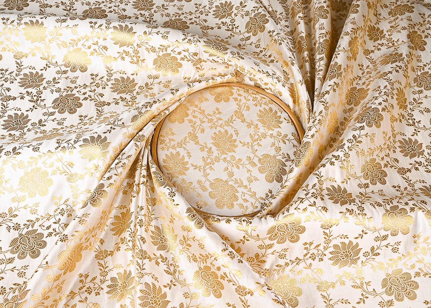 Off White Jacquard Fabric With All Over Zari Handloom 23338