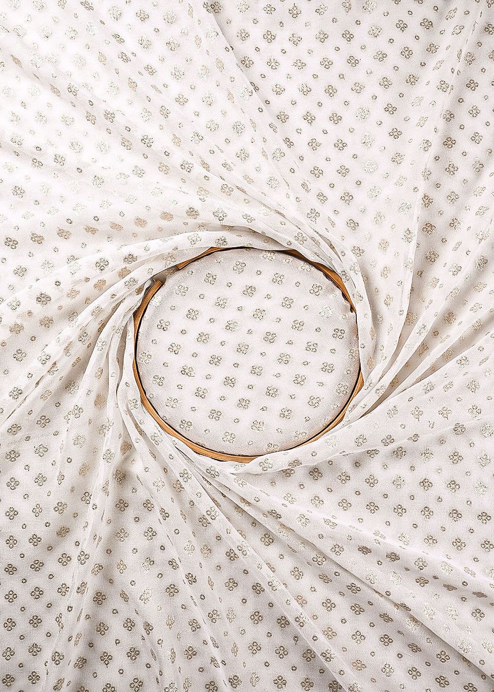 White Georgette Fabric With All Over Zari Handloom 23559