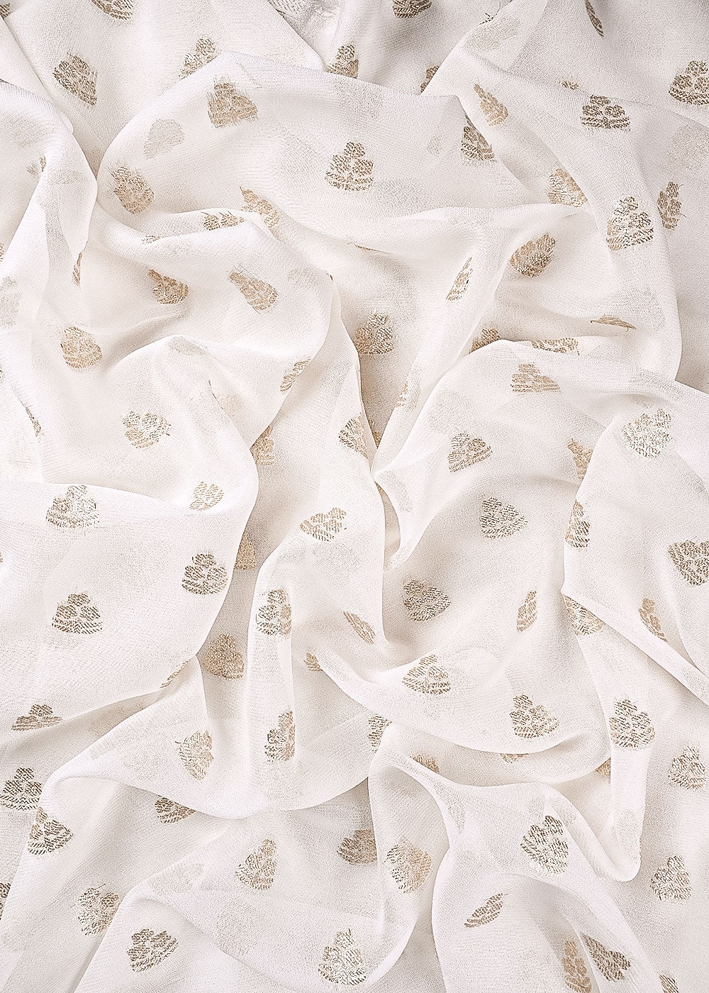 White Georgette Fabric With All Over Zari Handloom 23561