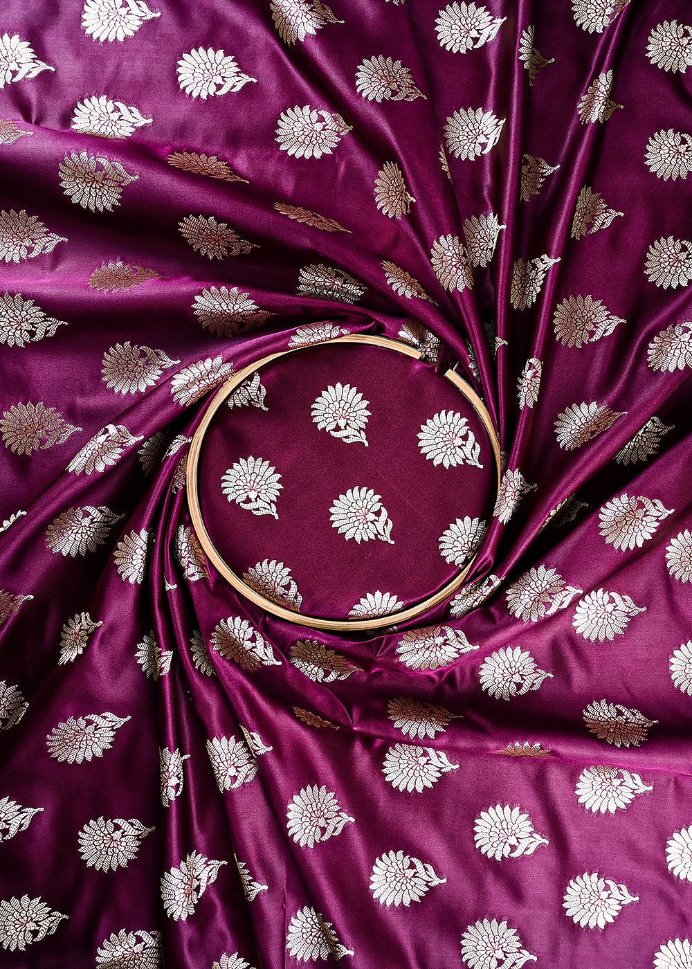 Bargandi Banarasi Brocade Fabric With All Over Zari Handloom 23730
