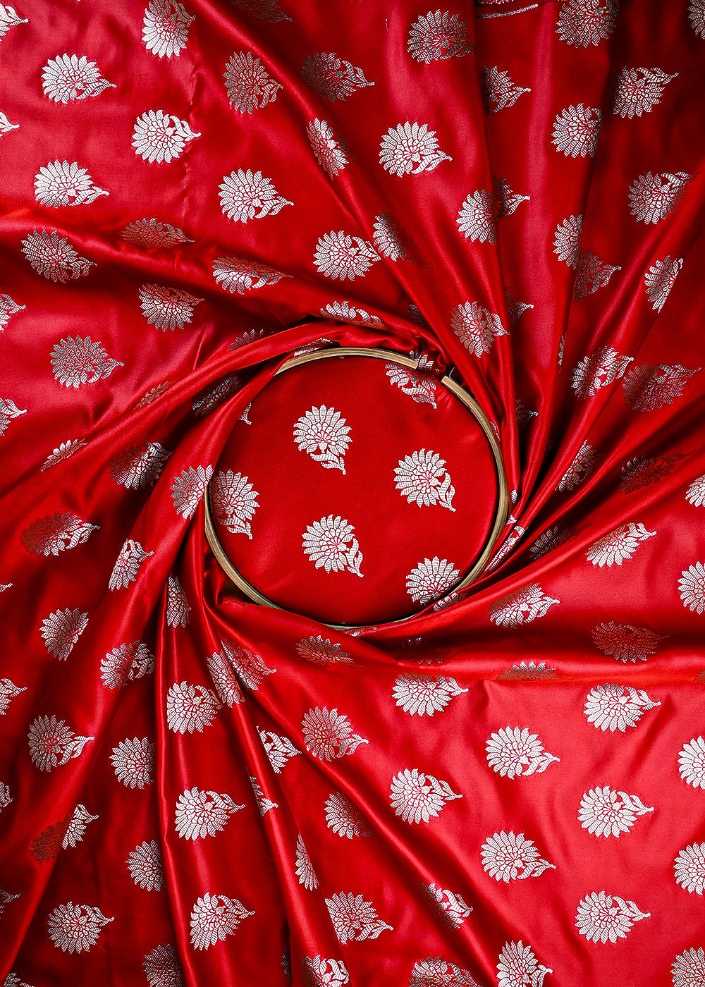 Red Banarasi Brocade Fabric With All Over Zari Handloom 23738