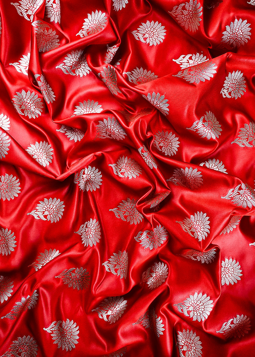 Red Banarasi Brocade Fabric With All Over Zari Handloom 23738
