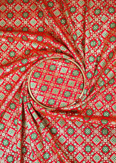 Red Banarasi Brocade Fabric With All Over Thread And Zari Handloom 23804