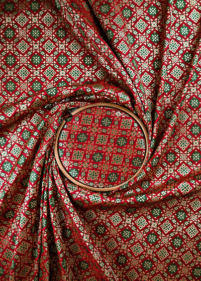 Maroon Banarasi Brocade Fabric With All Over Thread And Zari Handloom 23806