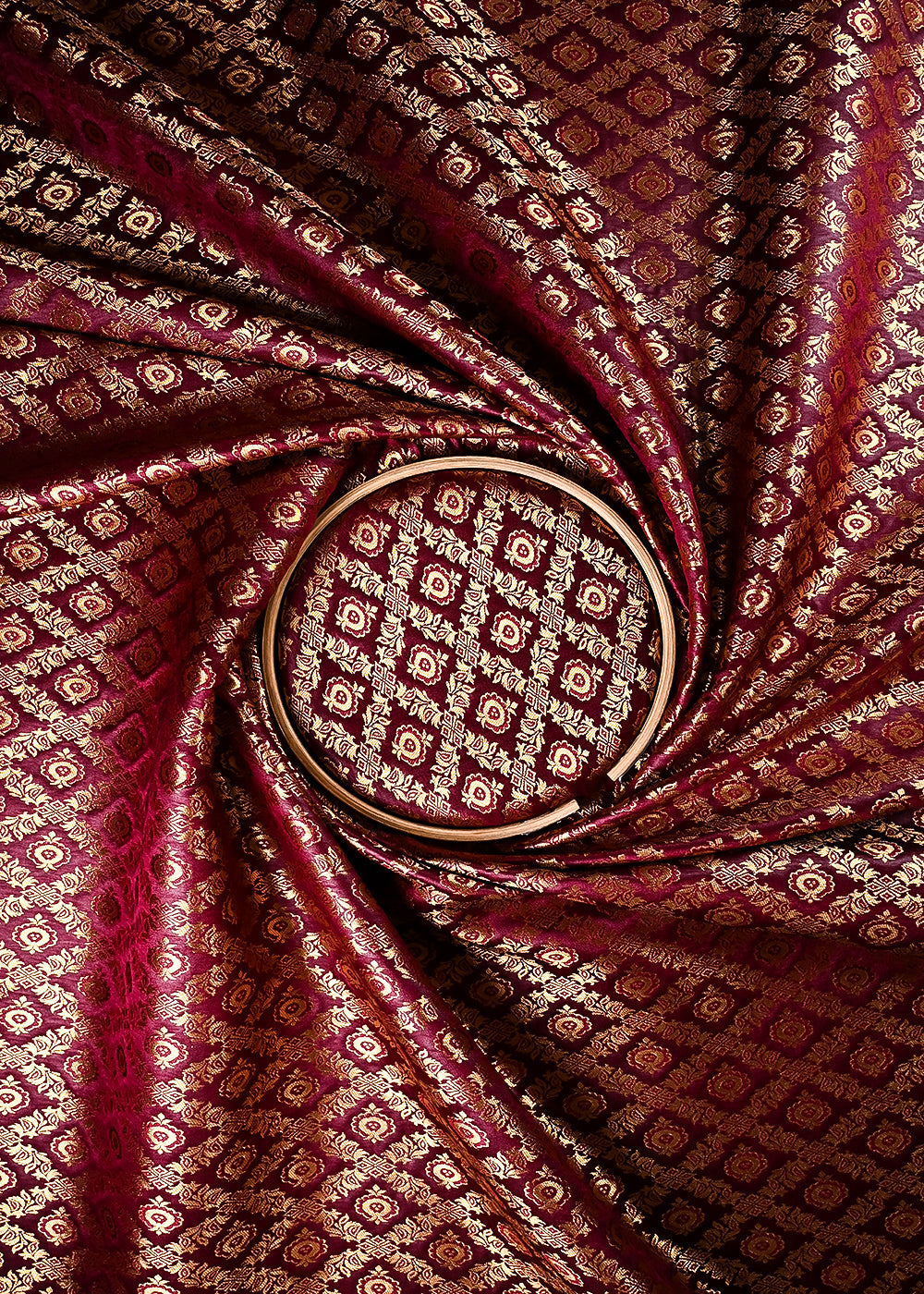 Wine Banarasi Brocade Fabric With All Over Thread And Zari Handloom 23843