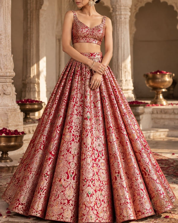 Maroon Banarasi Brocade Fabric With All Over Thread And Zari Handloom 23888