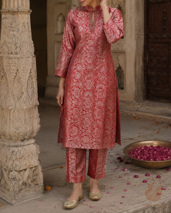 Red Banarasi Brocade Fabric With All Over Thread And Zari Handloom 23907