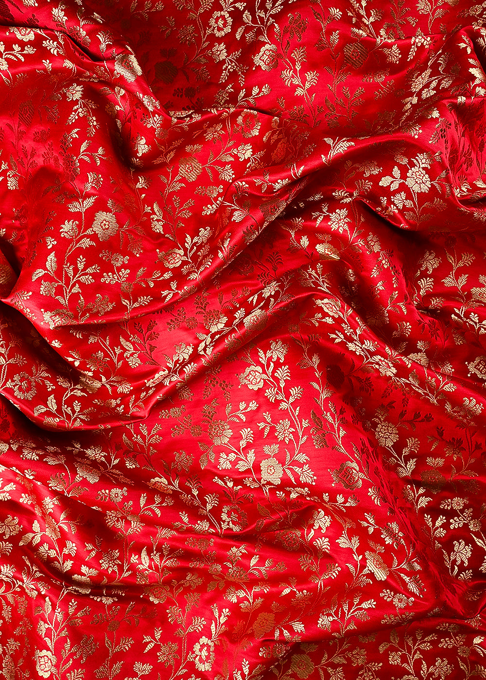 Red Banarasi Brocade Fabric With All Over Thread And Zari Handloom 24267