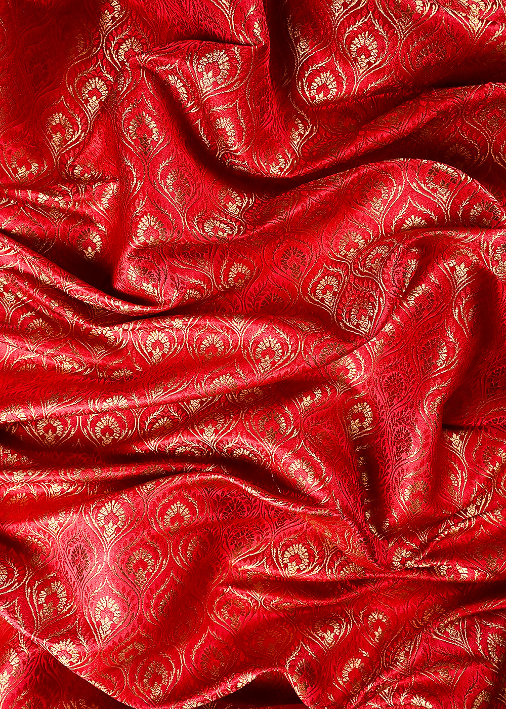 Red Banarasi Brocade Fabric With All Over Thread And Zari Handloom 24293