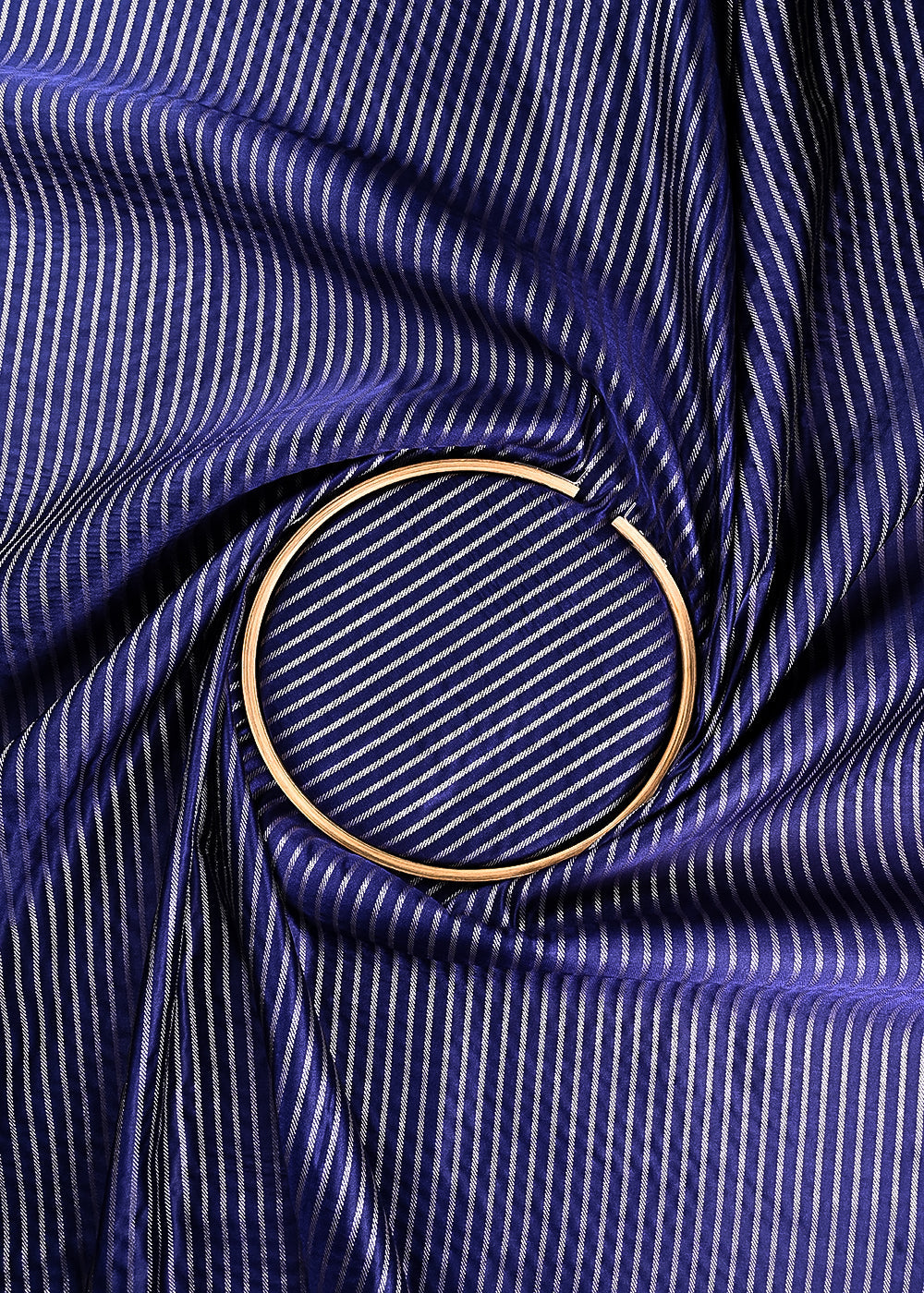 Navy Blue Banarasi Brocade Fabric With All Over Thread And Zari Handloom 24429