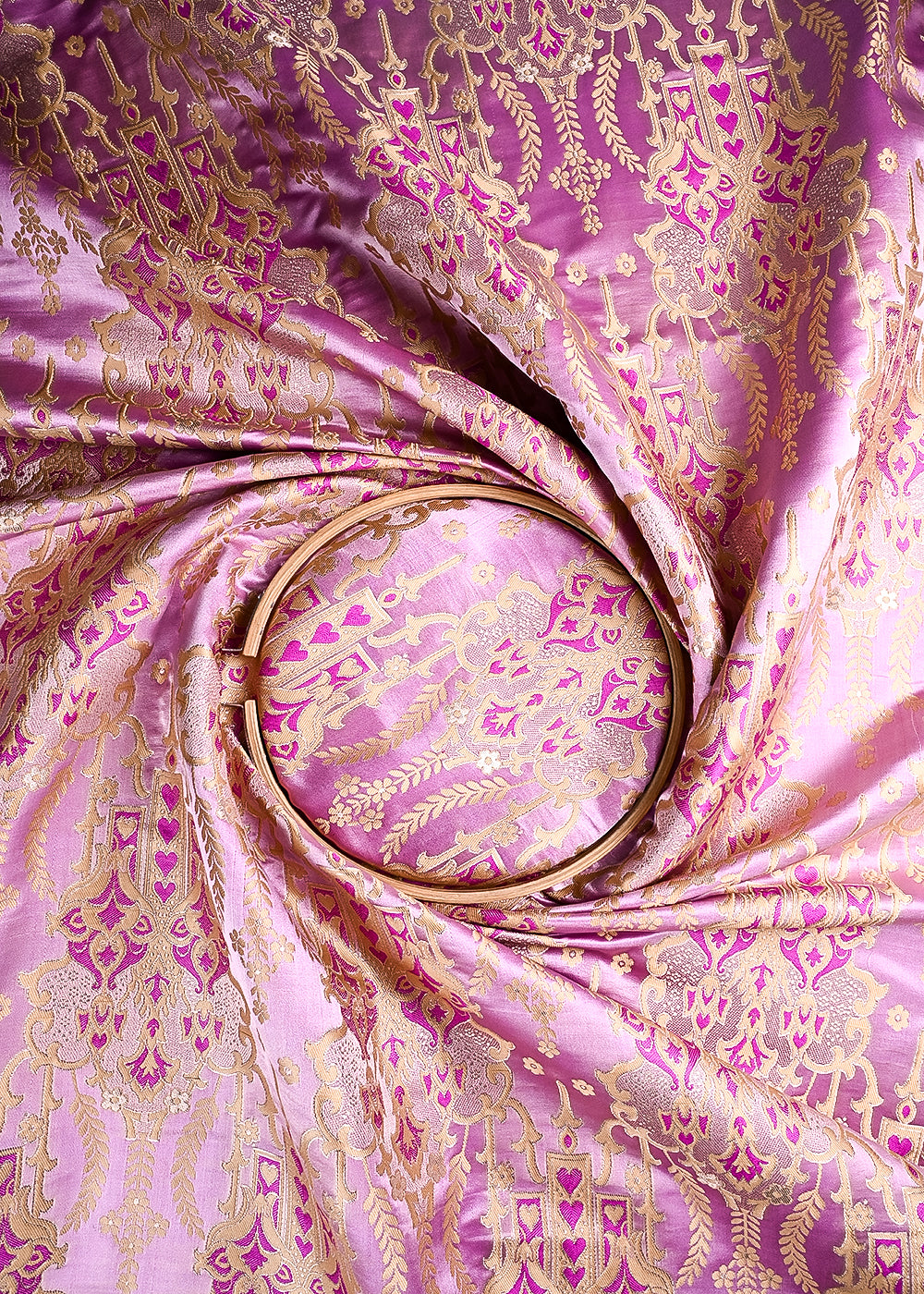 Lavender Banarasi Brocade Fabric With All Over Thread And Zari Handloom 24519