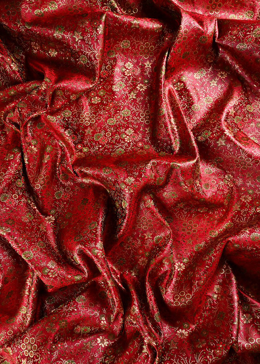Maroon Banarasi Brocade Fabric With All Over Thread And Zari Handloom 24522