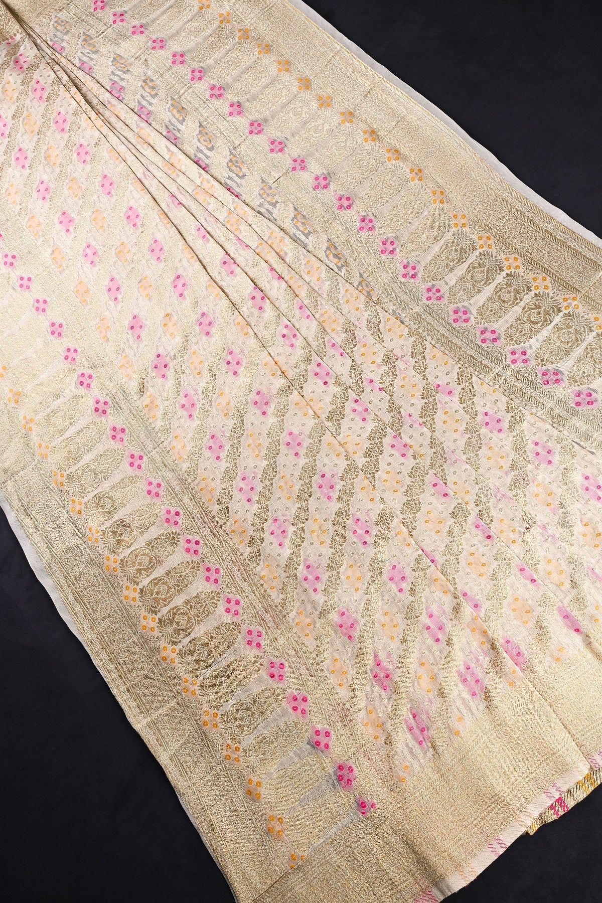 White Dyeable Banarasi Silk Dupatta All Over Zari And Thread Work 24604